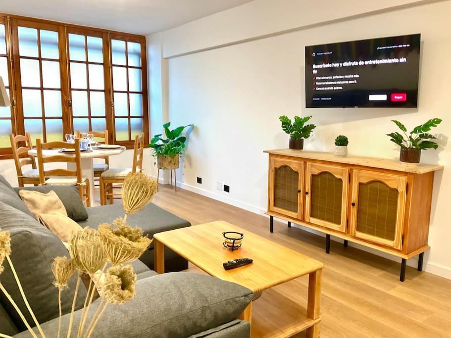 Tranquilo Apartamento Con Parking Gratis Vigilado 24H Vigo Eksteriør billede